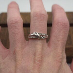 Size 10 Sterling Silver Diamond Chips Faith Word Ring A1413